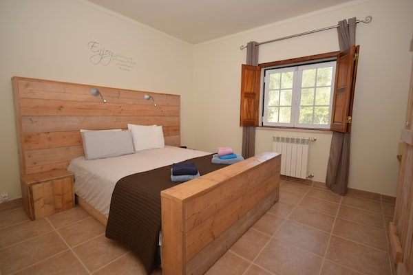 Foto van Familie-uitje met zwembad; Caldas da Rainha - Vakantiehuis in Salir de Matos - BedRoom