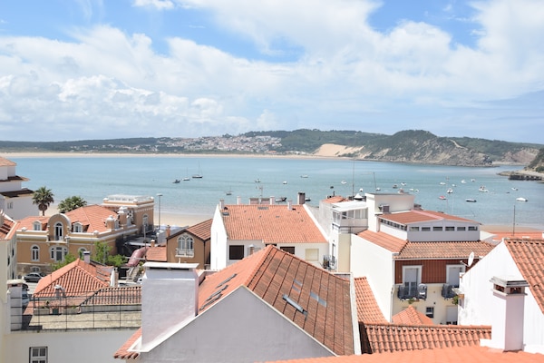 Foto van Vakantiehuis; strand van Nazaré om te surfen - Vakantiehuis in Famalicao - AreaSummer20KM