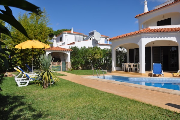 Foto van Villa in Vilamoura met Privézwembad - Vakantiehuis in Vilamoura - GardenSummer