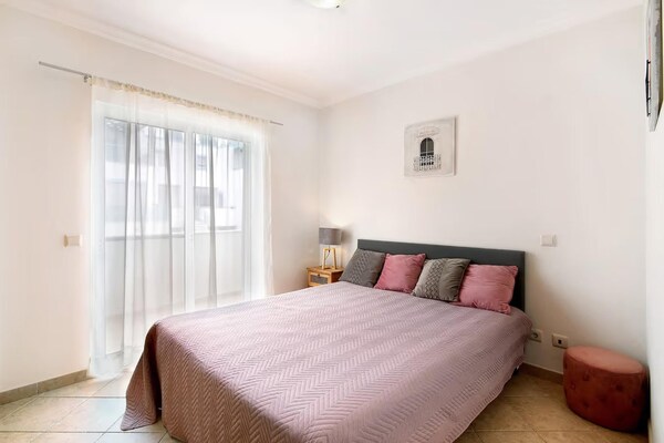 Foto van Prachtig vakantiehuis in Manta Rota met privézwembad - BedRoom