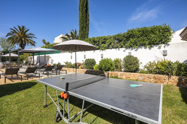 Foto van Villa in kustplaats Carvoeiro, Algarve - Vakantiehuis in Carvoeiro - GardenSummer