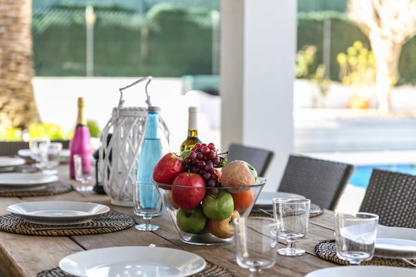 Foto van Villa in kustplaats Carvoeiro, Algarve - Vakantiehuis in Carvoeiro - terrace
