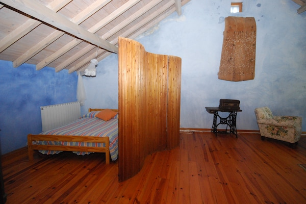Foto van Boerderij in Soudos met tuin - Vakantiehuis in Soudos - BedRoom