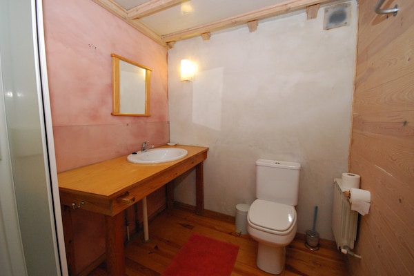 Foto van Boerderij in Soudos met tuin - Vakantiehuis in Soudos - BathRoom