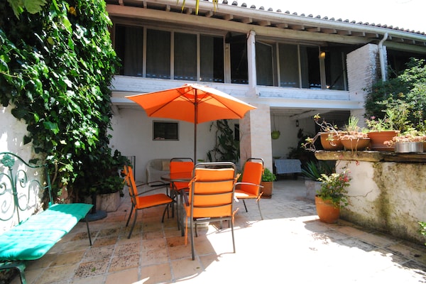 Foto van Boerderij in Soudos met tuin - Vakantiehuis in Soudos - TerraceBalcony