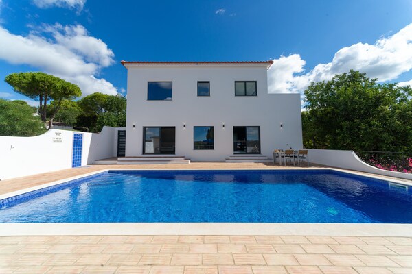 Foto van Casa O Sonho in de buurt van Faro met privézwembad - PoolOfHouse