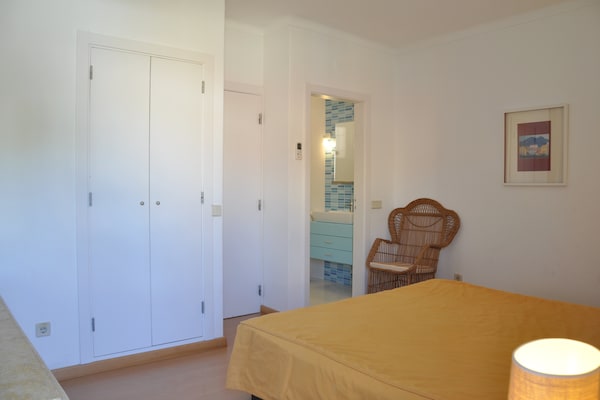 Foto van Villa in Vilamoura met Zwembad en Golf - Vakantiehuis in Vilamoura - BedRoom