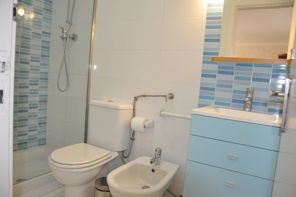 Foto van Villa in Vilamoura met Zwembad en Golf - Vakantiehuis in Vilamoura - BathRoom