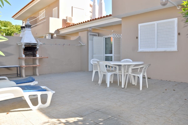 Foto van Villa in Vilamoura met Zwembad en Golf - Vakantiehuis in Vilamoura - TerraceBalcony