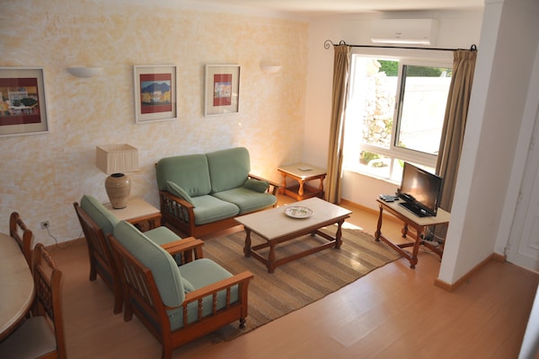 Foto van Villa in Vilamoura met Zwembad en Golf - Vakantiehuis in Vilamoura - LivingRoom