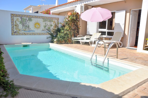Foto van Villa in Vilamoura met Zwembad & Terras - Vakantiehuis in Vilamoura - PoolOfHouse