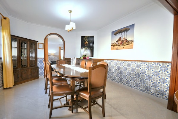Foto van Villa in Vilamoura met zwembad bij golfbanen - Vakantiehuis in Vilamoura - DiningRoom