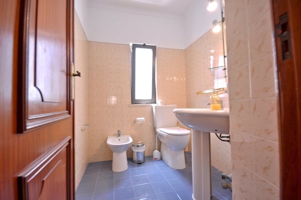 Foto van Villa in Vilamoura met zwembad bij golfbanen - Vakantiehuis in Vilamoura - BathRoom
