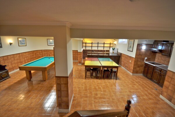 Foto van Villa in Vilamoura met zwembad bij golfbanen - Vakantiehuis in Vilamoura - RecreationRoom