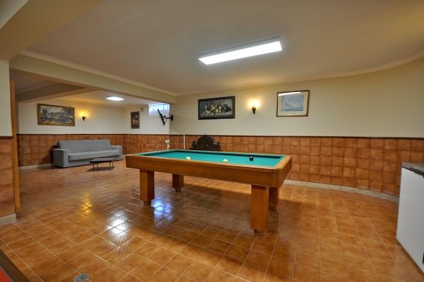 Foto van Villa in Vilamoura met zwembad bij golfbanen - Vakantiehuis in Vilamoura - RecreationRoom
