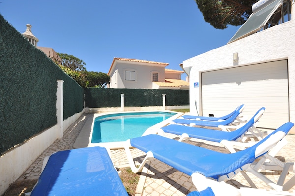 Foto van Villa in Vilamoura met zwembad bij golfbanen - Vakantiehuis in Vilamoura - PoolOfHouse