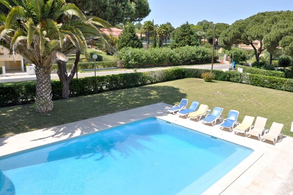 Foto van Villa in Vilamoura met privézwembad & BBQ - Vakantiehuis in Vilamoura - GardenSummer