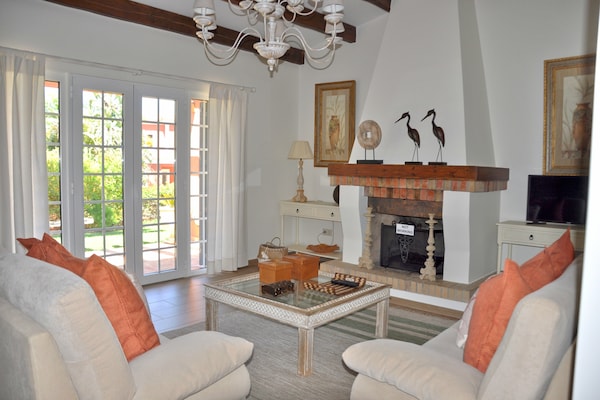 Foto van Villa in Vilamoura met privézwembad - Vakantiehuis in Vilamoura - LivingRoom