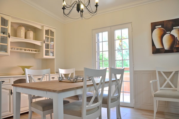 Foto van Villa in Vilamoura met privézwembad - Vakantiehuis in Vilamoura - DiningRoom