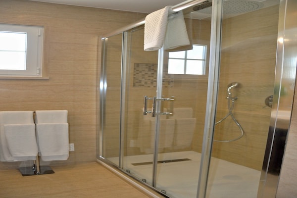 Foto van Villa in Vilamoura met privézwembad - Vakantiehuis in Vilamoura - BathRoom