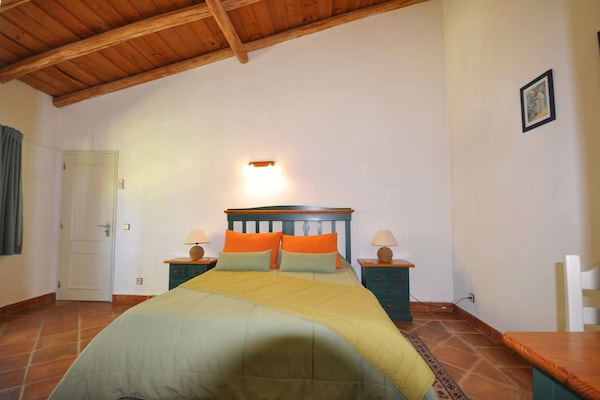 Foto van Villa in Almancil met Zwembad en Golfbaan - Vakantiehuis in Almancil - BedRoom