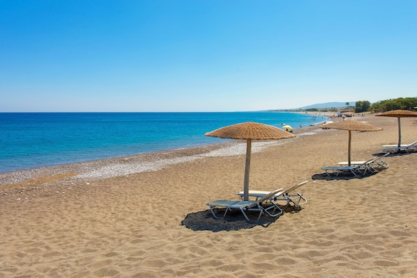 Foto van Vakantiehuis in Kiotari vlak bij het strand - Vakantiehuis in Kiotari - AreaSummer5KM
