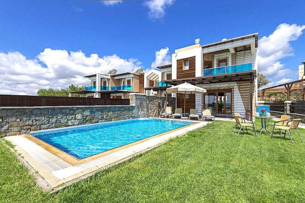 Foto van Vakantiehuis in Kiotari vlak bij het strand - Vakantiehuis in Kiotari - PoolOfHouse