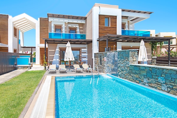 Foto van Vakantiehuis in Kiotari met een barbecue - Vakantiehuis in Kiotari - PoolOfHouse