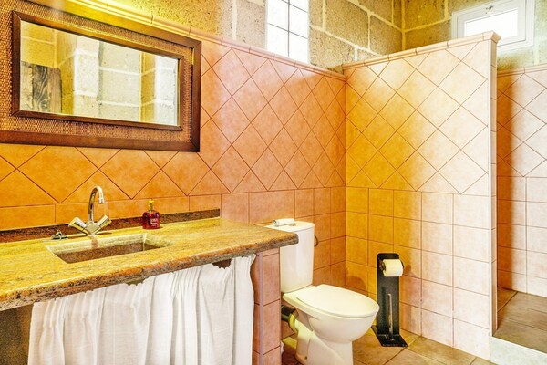 Foto van Romantisch uitje in Malpais de Candelaria - Vakantiehuis in Malpais de Candelaria - GardenSummer