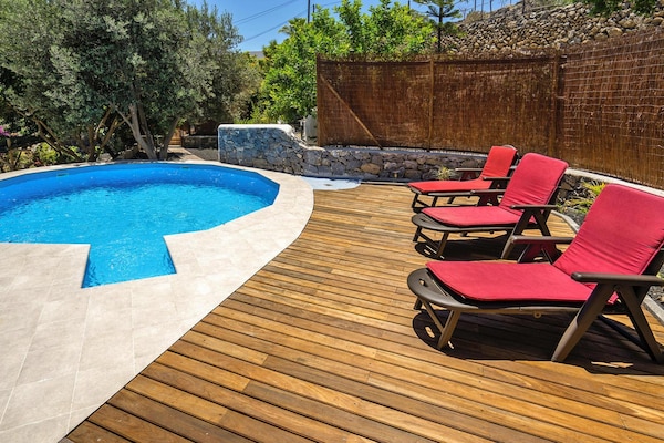 Foto van Vakantiehuis aan de kust van Tenerife voor 3 - Vakantiehuis in Malpais de Candelaria - PoolOfHouse